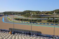 Tribüne X1 <br/> Circuito de Jerez